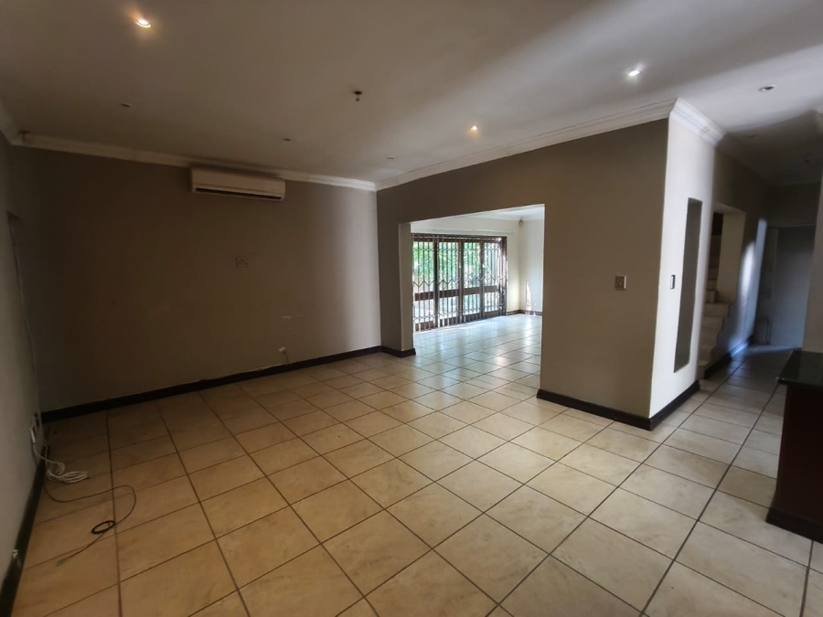 4 Bedroom Property for Sale in Safari Gardens North West
